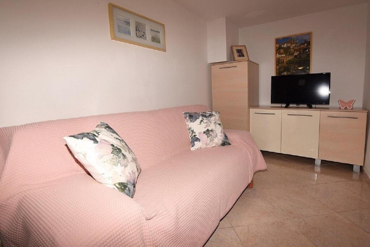 Apartmani Sole Pjescana Uvala Dış mekan fotoğraf