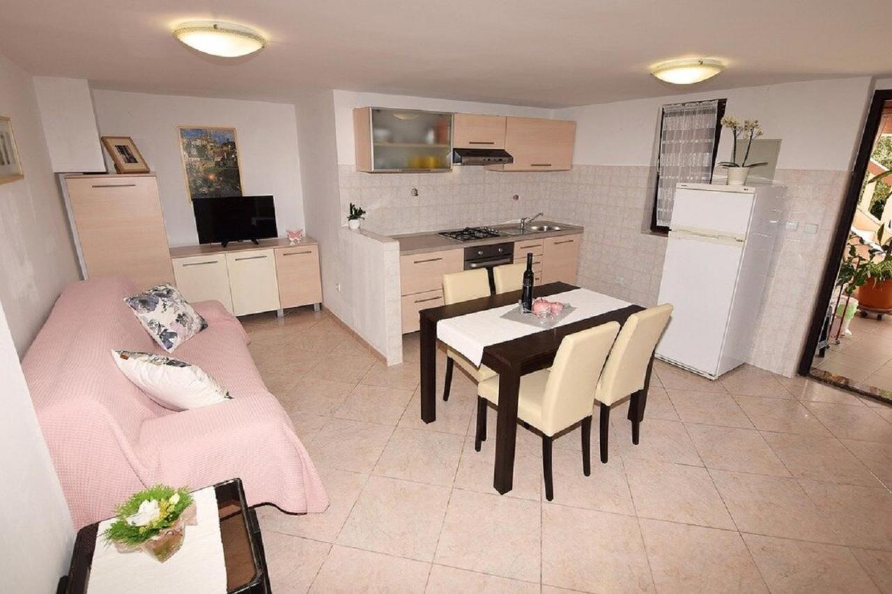 Apartmani Sole Pjescana Uvala Dış mekan fotoğraf